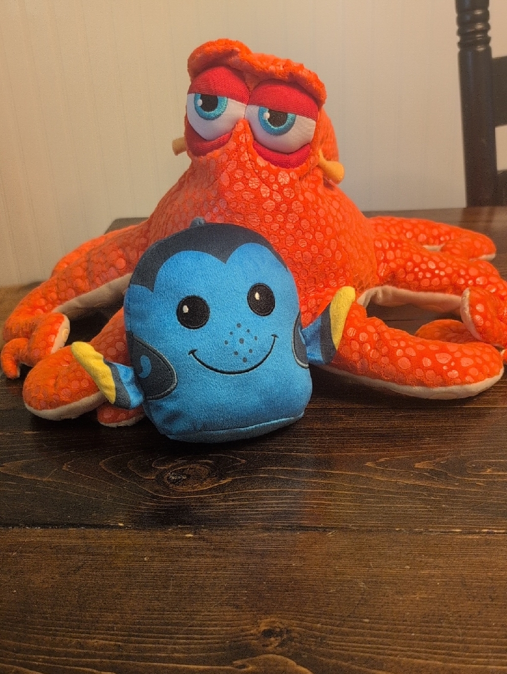 Disney Bright Orange Octopus Hank  and Blue Fish Dory Plush Pair